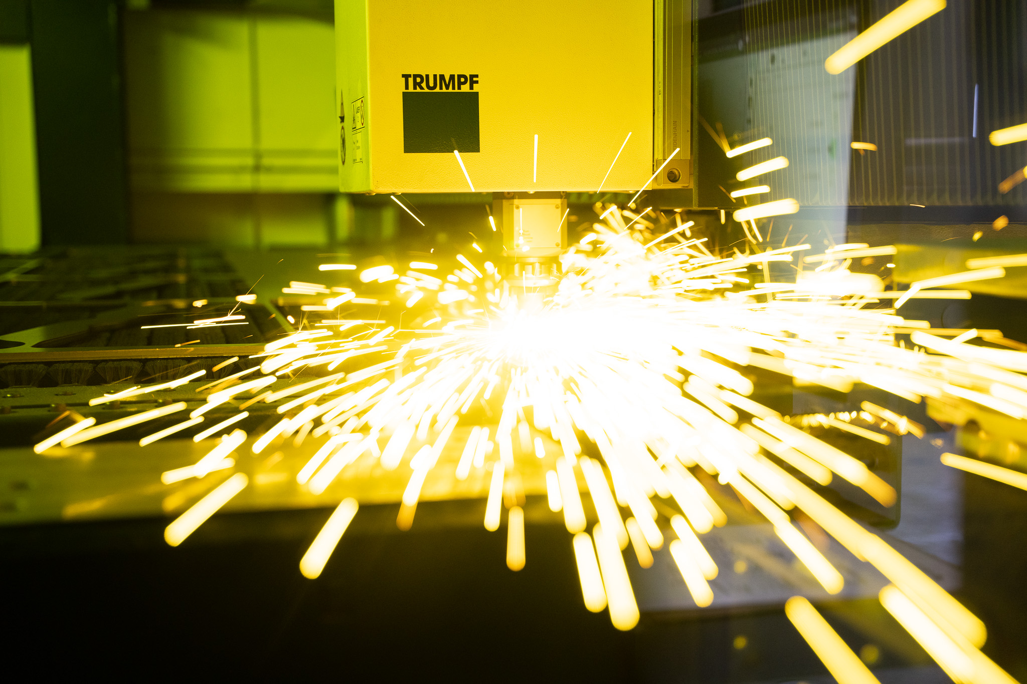Hout Lasersnijden - Lasersnijden offerte? Voet-Lasercutting.be thumbnail